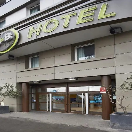 Porte De La Hotel