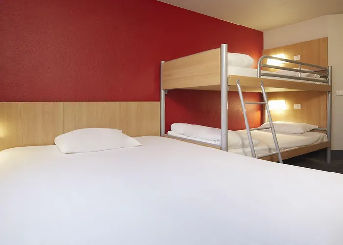 Hotel Porte De La 3*
