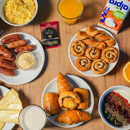 Hotel Porte De La 3*