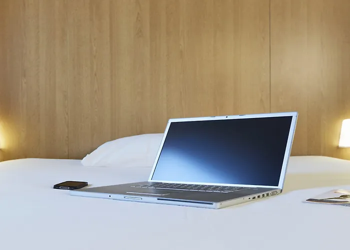 Hotel Porte De La Paryż