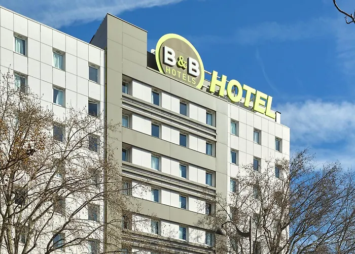 Hotel Porte De La Paryż