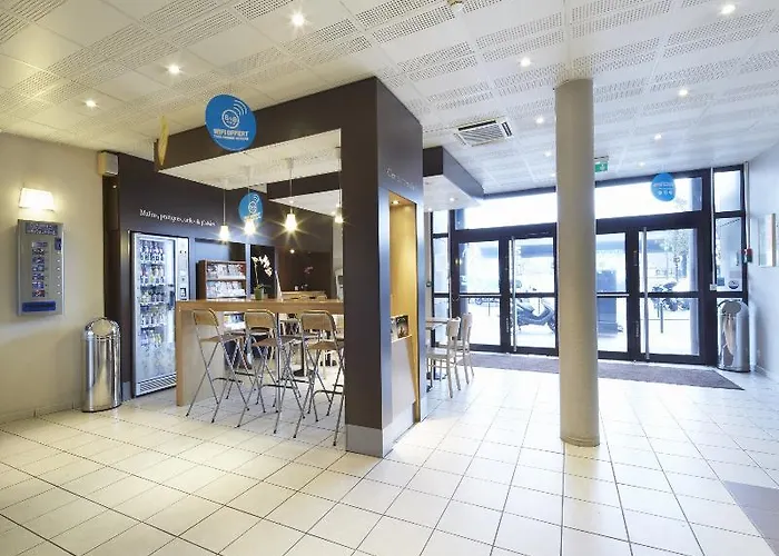 Porte De La Hotel Paryż