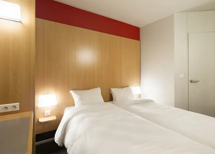 Hotel Porte De La Paryż